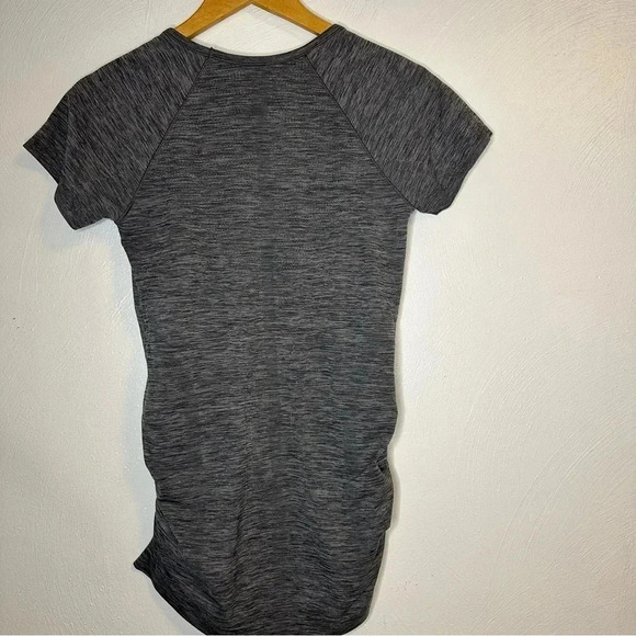Athleta Speedlight Medium Grey Spacedye Short Sleeve Fitted Athletic Tee Sz M(G - Picture 8 of 11